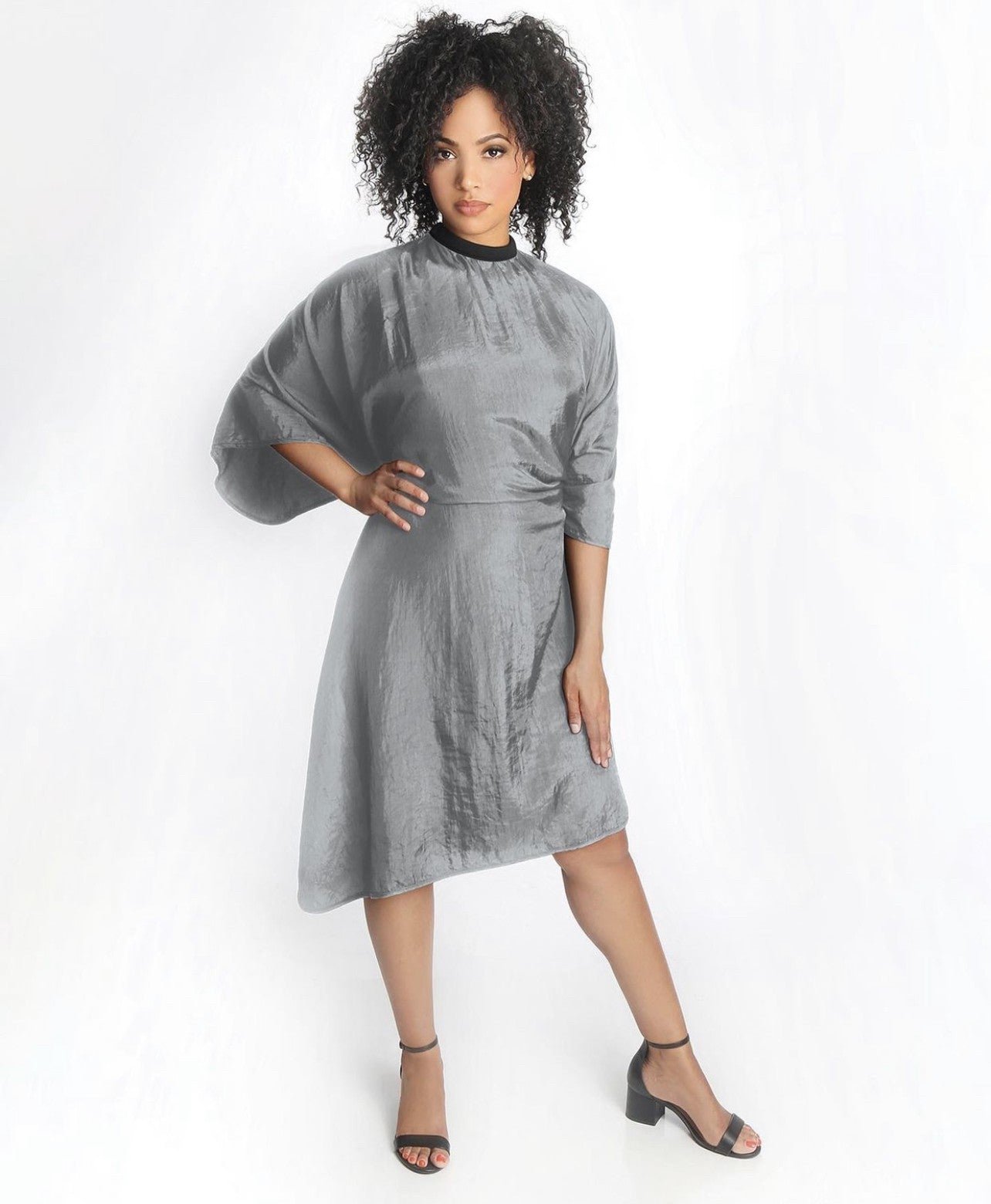 Essel The Crinkle Cape- Gray