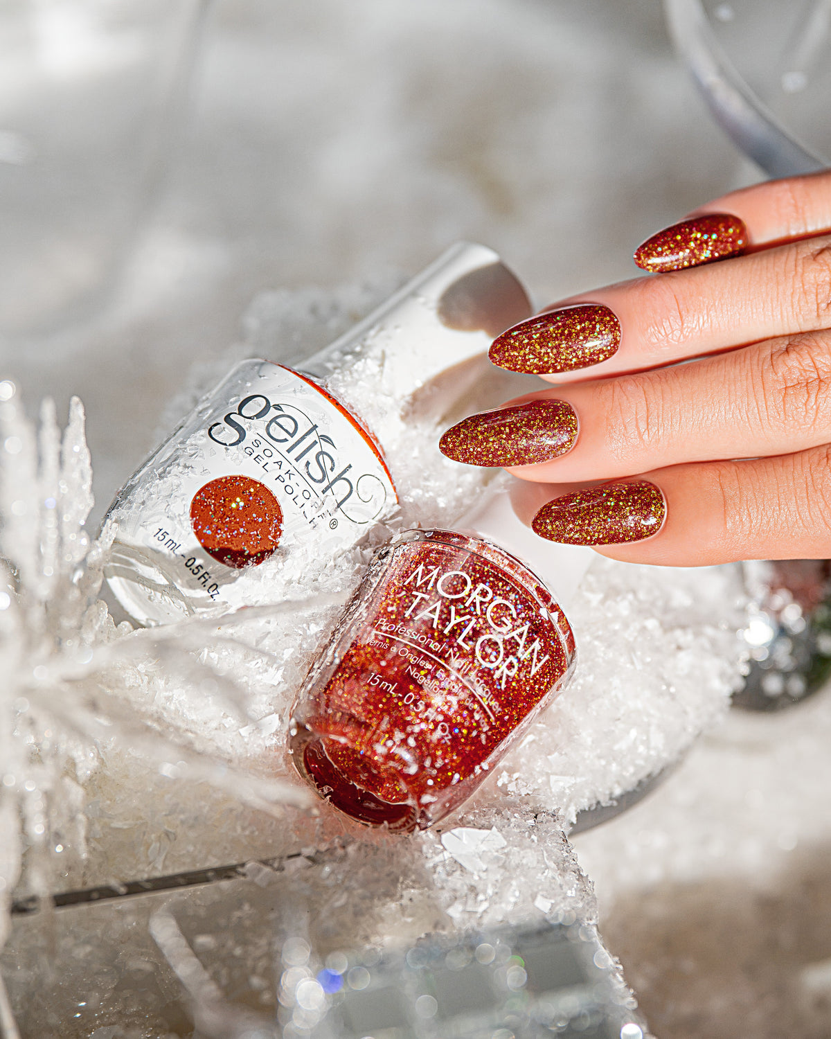 **PRE ORDER** Gelish Morgan Taylor Duo Holiday 2026 Toast the Season Collection Duo Nice & Spiced 0.5 oz.