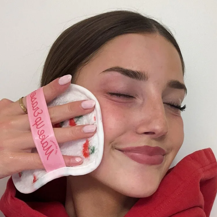 MakeUp Eraser Cherry Crush 7-Day Set - PinkPro Beauty Supply