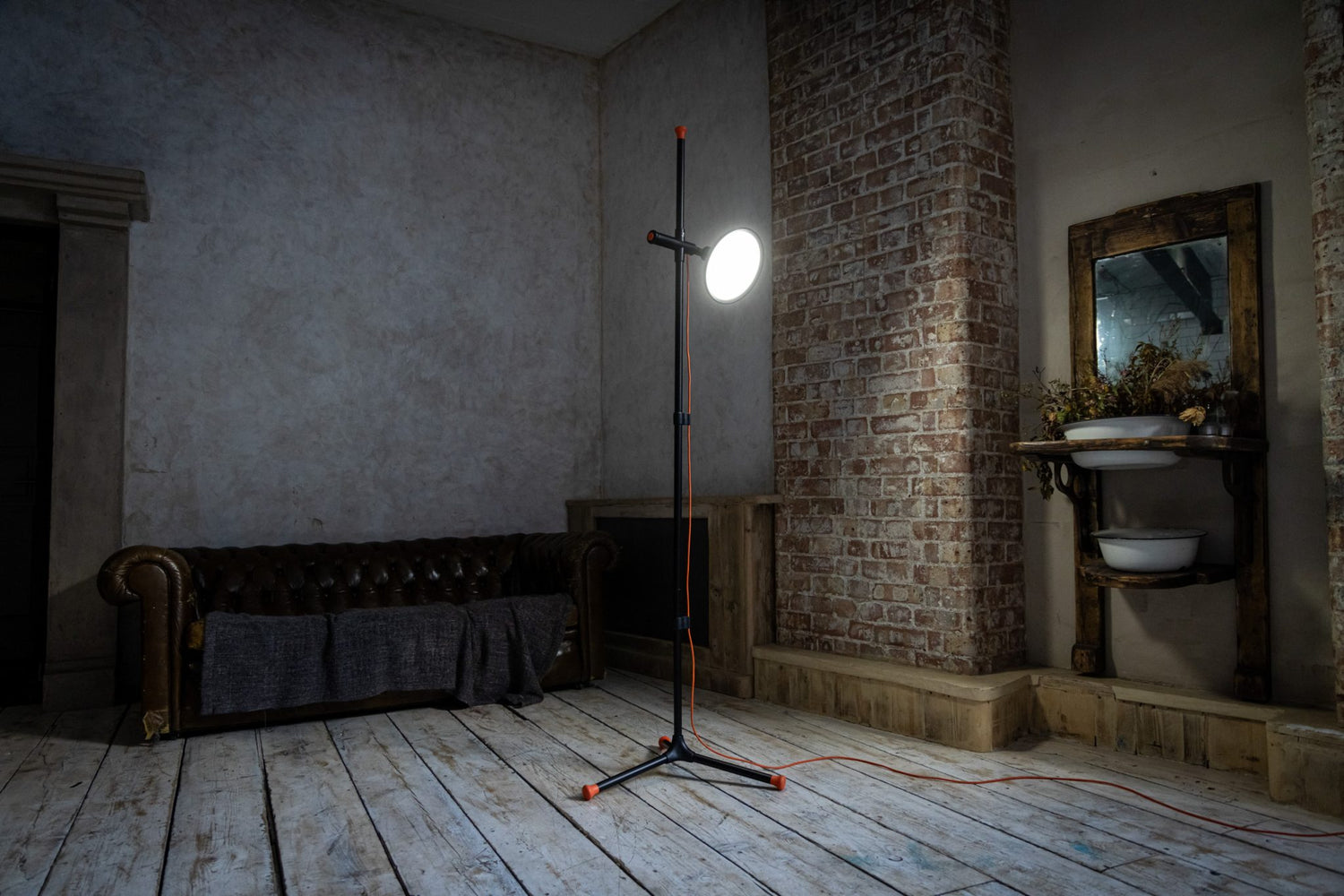 Daylight Artist Studio 2 Floor Lamp