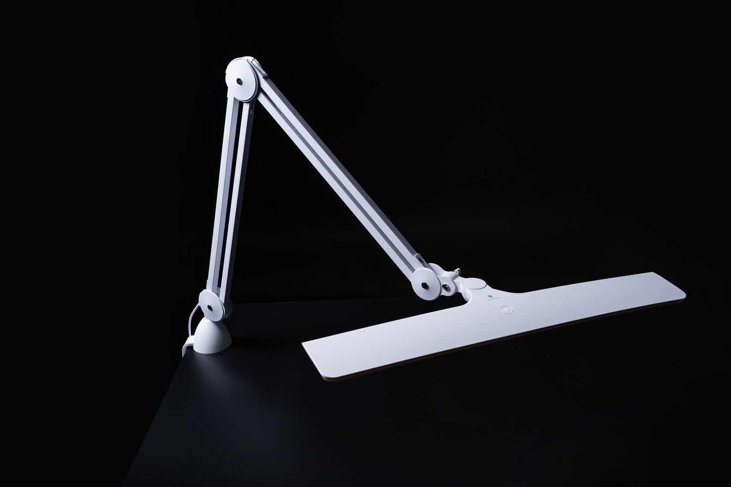 Daylight Lumi White Table