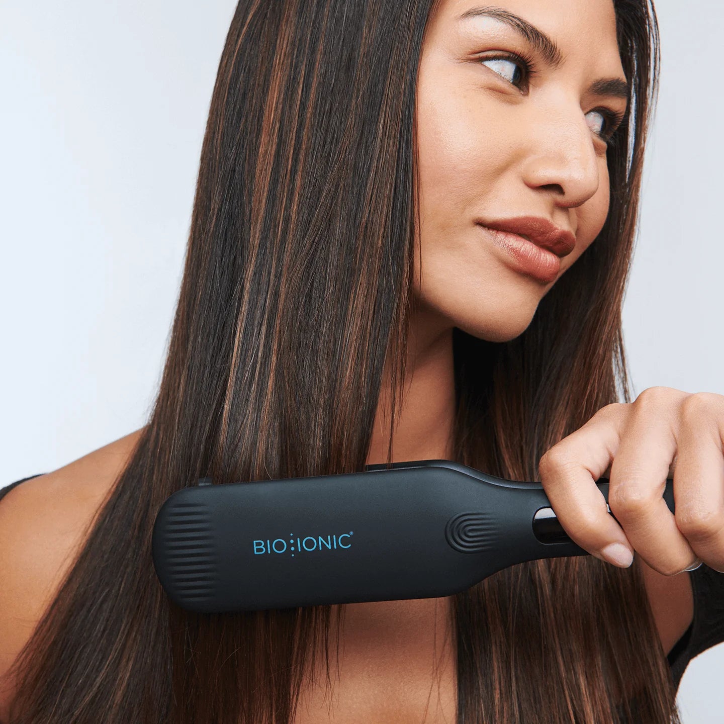 Bio Ionic OnePass® Styling Iron 1