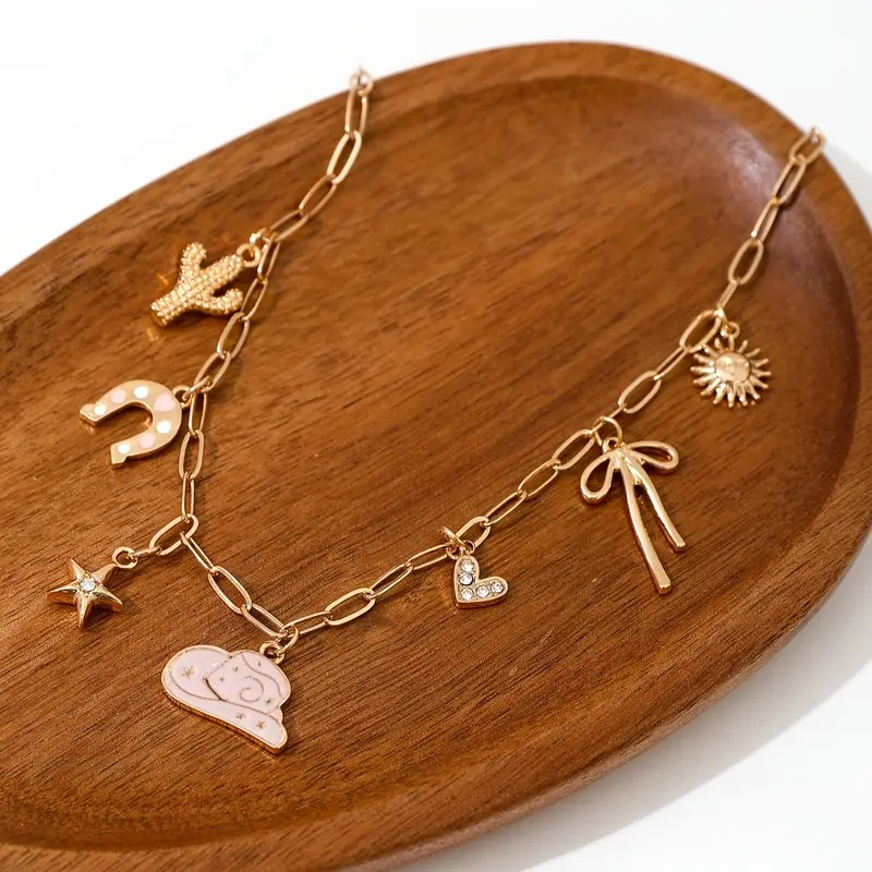 Necklace Coquette Western Charm - PinkPro Beauty Supply