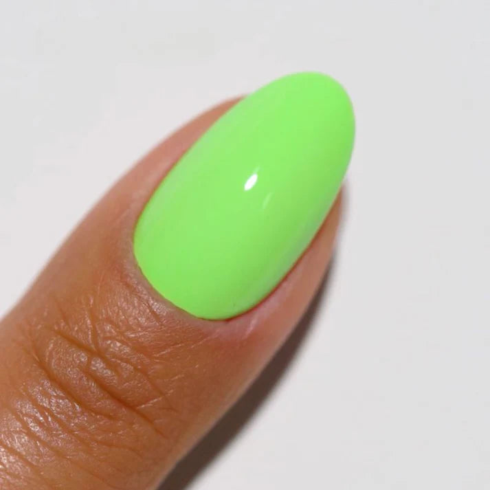 DND Diva Duo Voo-Dew Green .05 oz. DND