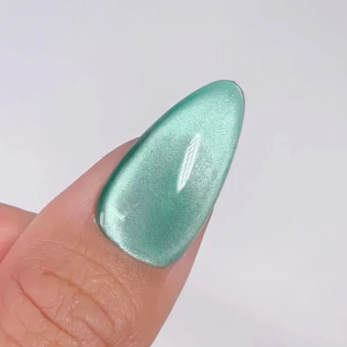DND Diva 9D Cat Eye Glass ball #11 - Sea Glass