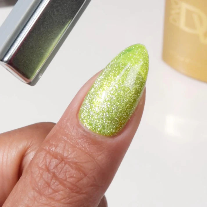 DND Diva 9D Cat Eye Candy #15 - Lemon Whiskers