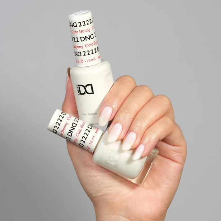 DND Duo Gel Lindo Conejito #2222 .5 oz.