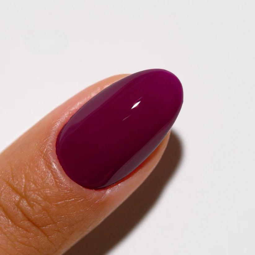 DND DC Duo Plum #731 .5 oz. DND