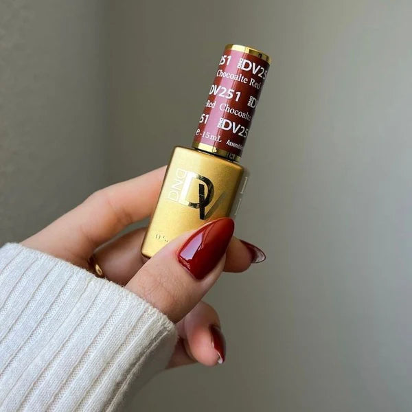 DND DIVA Duo Chocolate Red Diva #251 .05 oz.