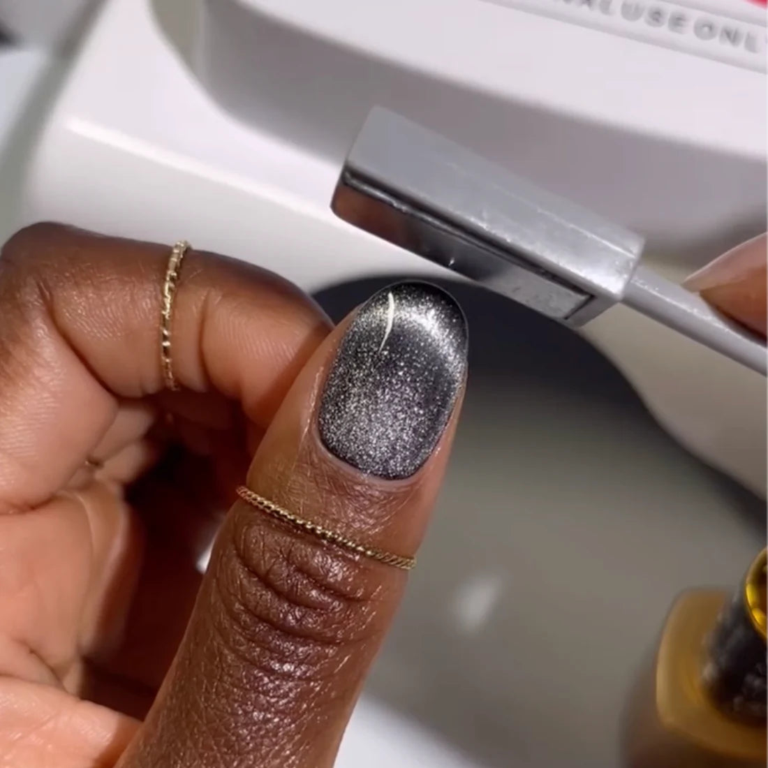 DND Magnet for Cat Eyes