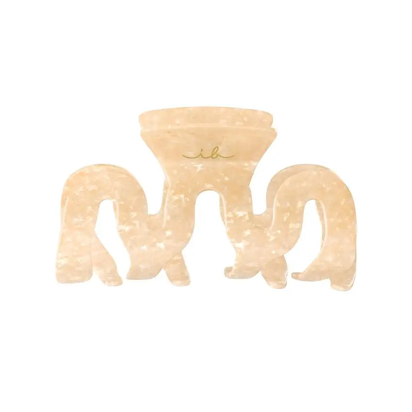 Elevate your style with Invisibobble Clipstar Eclipse 2pc! Secure all-day hold meets chic design in this unbreakable claw clip.