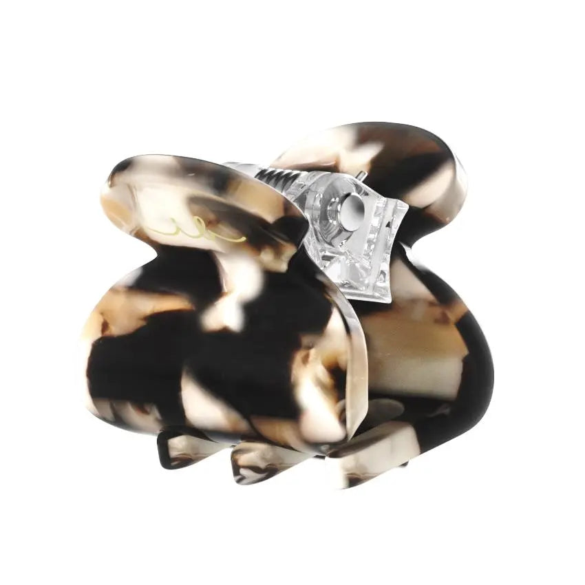 Invisibobble Clipstar Petite: Unbreakable, chic claw clip set for all-day hold. Stylish updos from day to night!