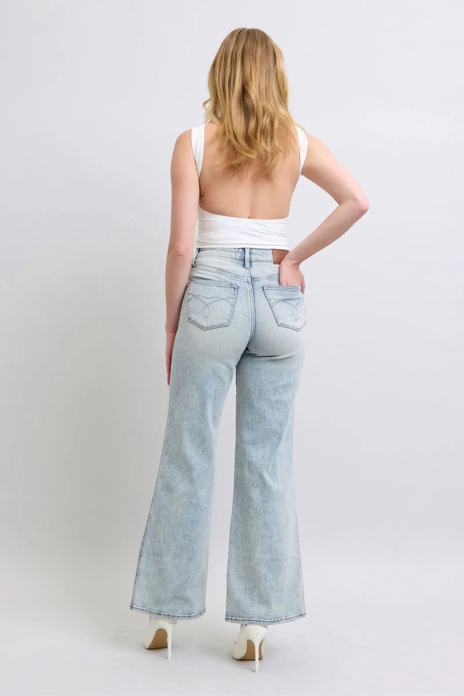 Judy Blue Magic Criss-Cross Dad Jean Judy Blue