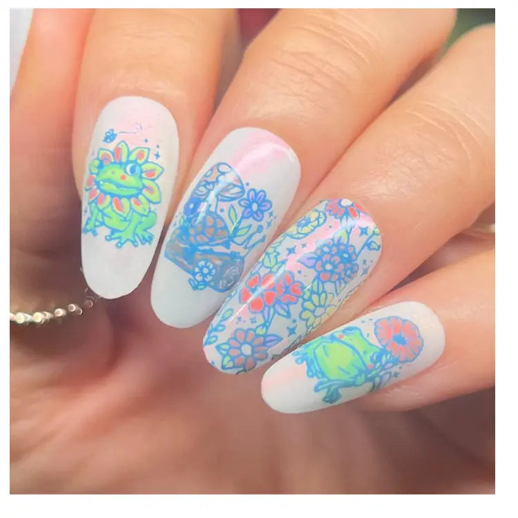Maniology Garden Friends - Nail Stamping Plate Maniology