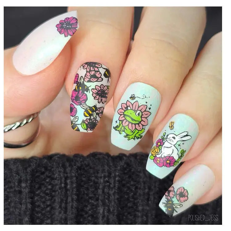 Maniology Garden Friends - Nail Stamping Plate Maniology