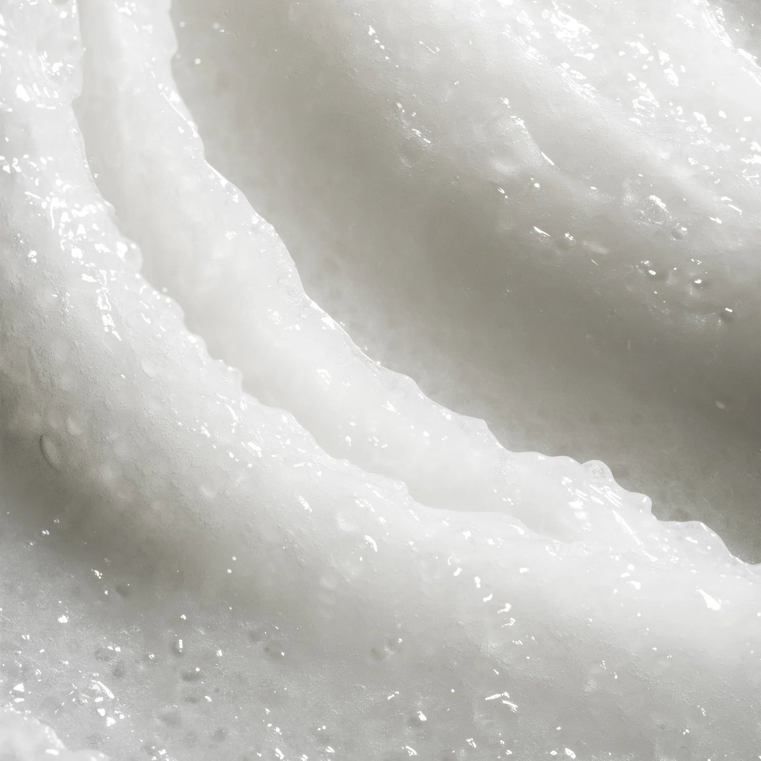 Voesh Exfoliating Body Wash Black Tea & Rosé - Sugar Scrub with Plant-Derived AHAs - 6.2 oz. - PinkPro Beauty Supply