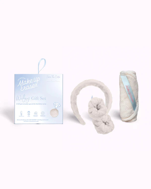 The Original MakeUp Eraser 4-Piece Set - Wifey - PinkPro Beauty Supply