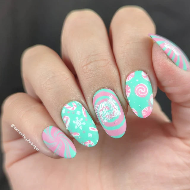 Maniology Candy Cane Cove - Nail Stamping Plate