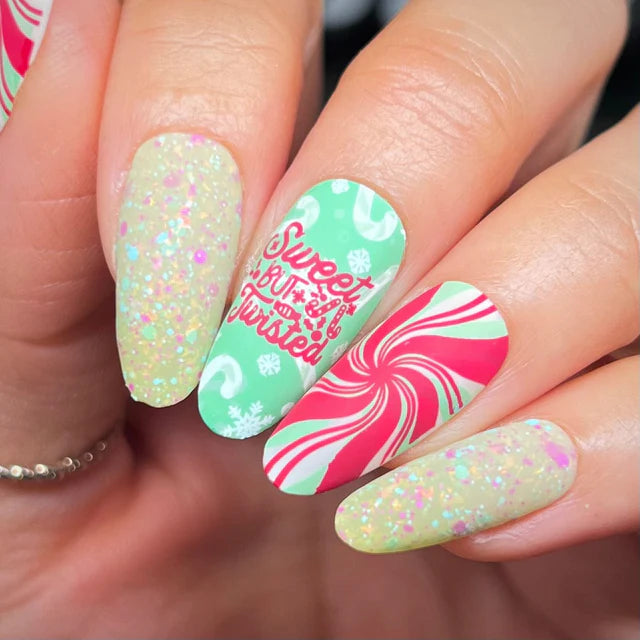 Maniology Candy Cane Cove - Nail Stamping Plate