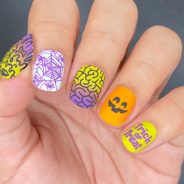 Maniology Fright Night - Nail Stamping Plate