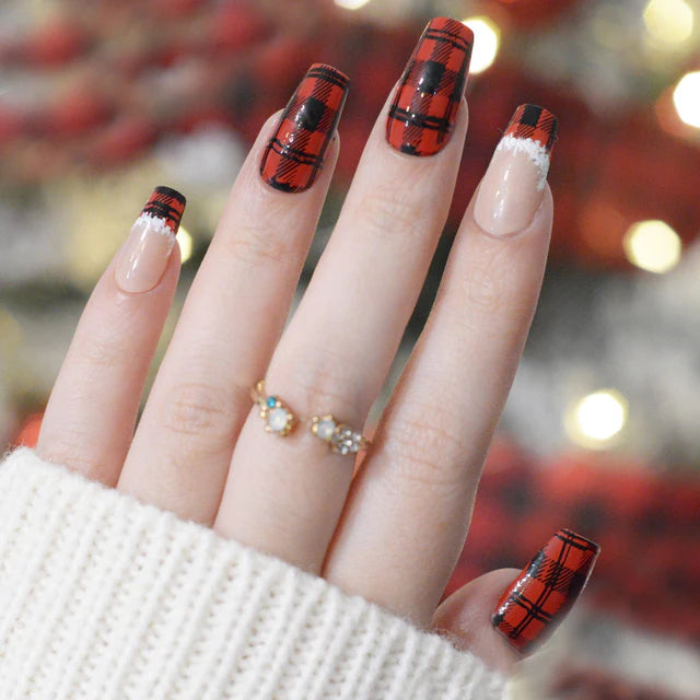 Maniology Plaid Perfection - Nail Stamping Plate