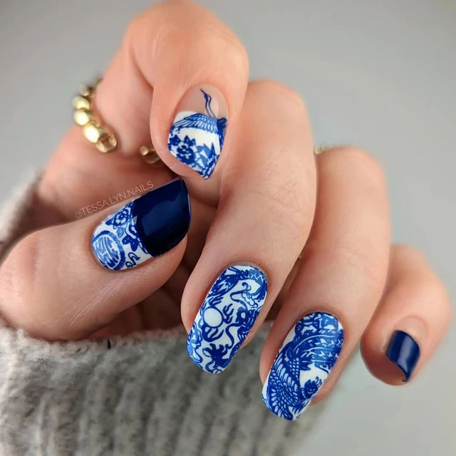 Maniology Porcelain - Nail Stamping Plate