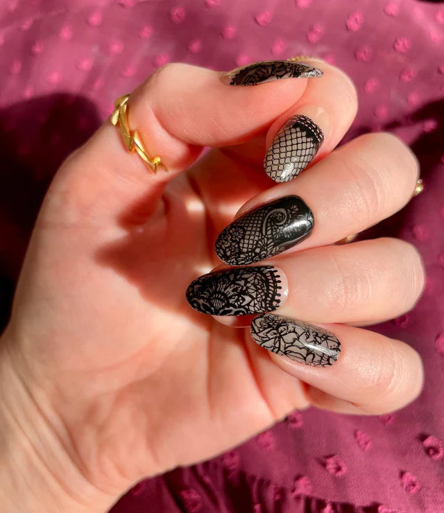 Maniology Sweet & Sultry - Nail Stamping Plate