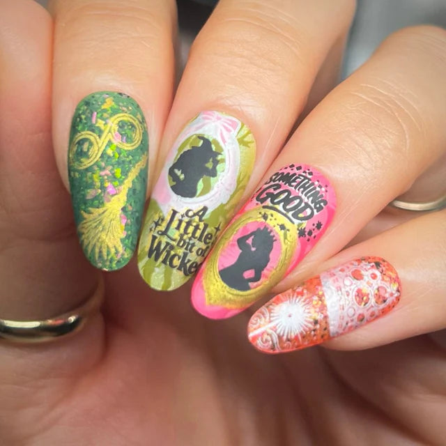 Maniology Game On: Wickedly Good - Nail Stamping Plate