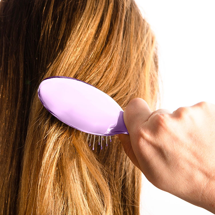 Wet Brush Festive Finish Mini Detangler – Purple