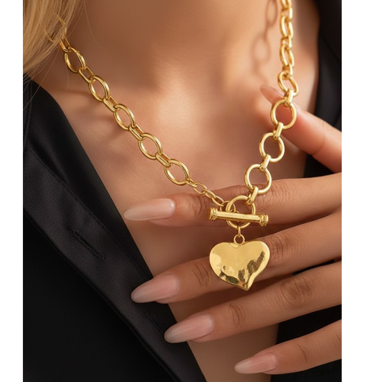 Necklace Toggle Hammered Heart - Gold