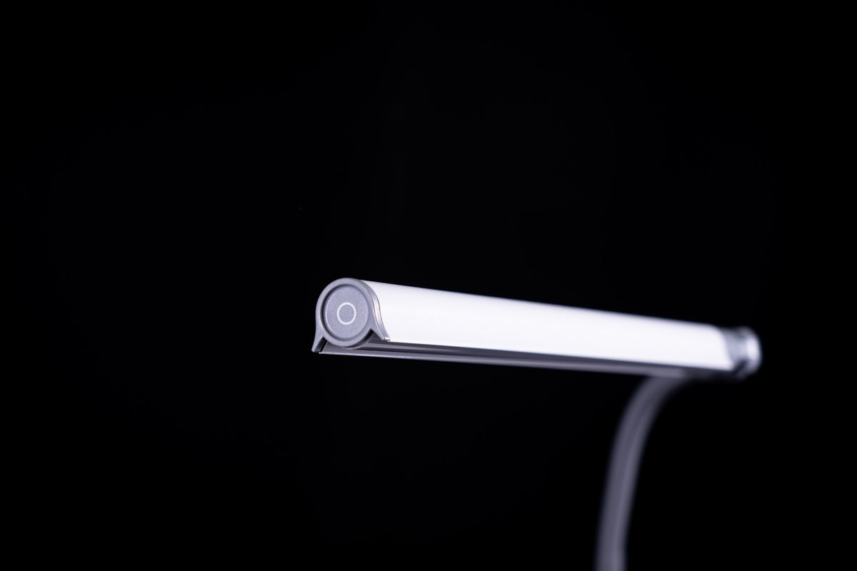 Daylight Unpro Table Lamp