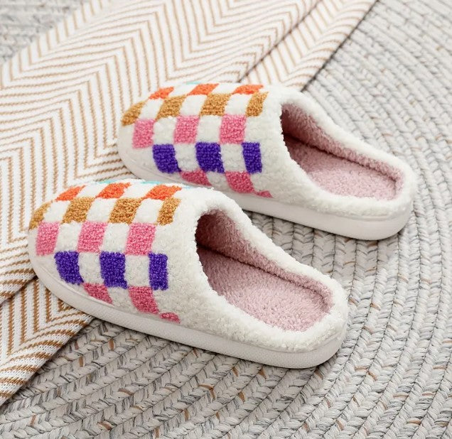 Vivid Checkered Slippers