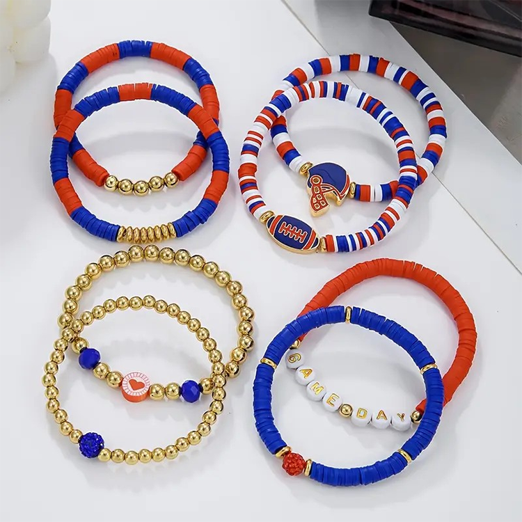 Pulsera con dijes occidentales de Coquette