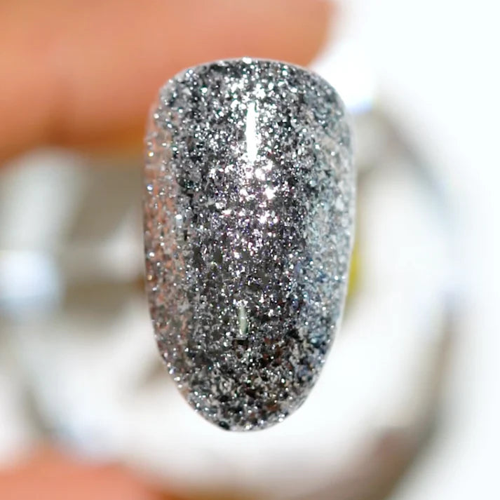 DND DC Platinum Silver #207 .06 oz.