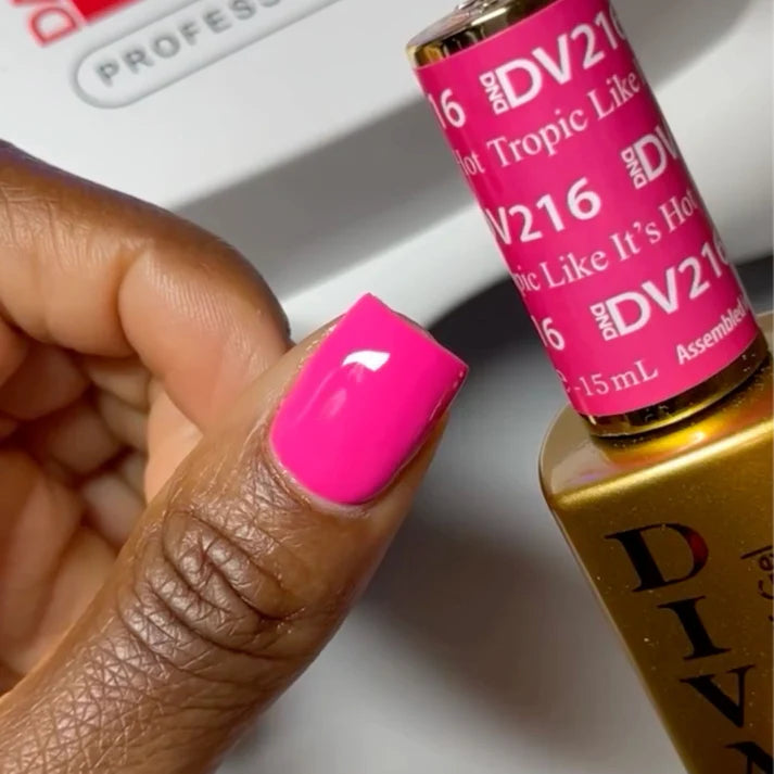DND Diva DUO Tropic Like It’s Hot #216 .05 oz.