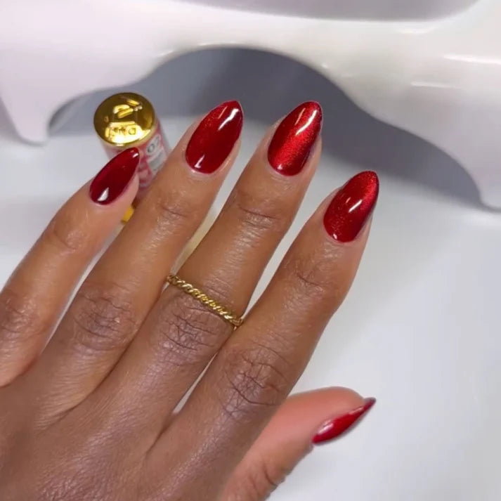 DND DIVA 9D Cat Eye Glassball #02 - Fiesty Paws 0.6 oz.