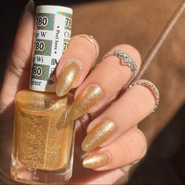 DND Duo Champagne Winter #780 .05 oz.