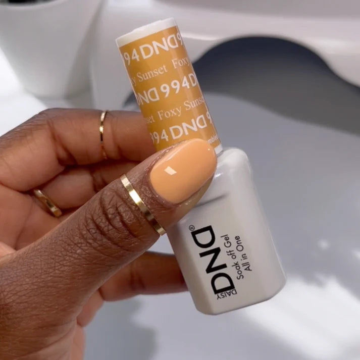 DND Duo Gel Foxy Sunset #994 .5 oz.