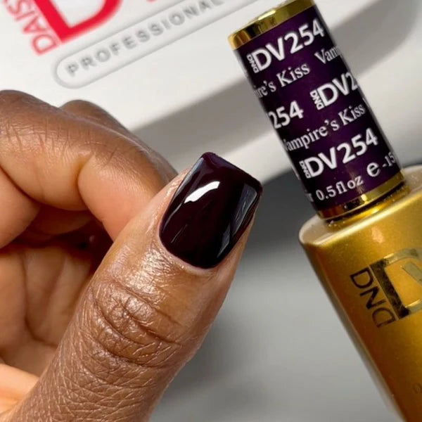 DND DIVA Duo Vampire's Kiss Diva #254 .05 oz.