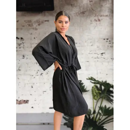 ESSEL BLEACH PROOF CLIENT ROBE PinkPro Beauty Supply