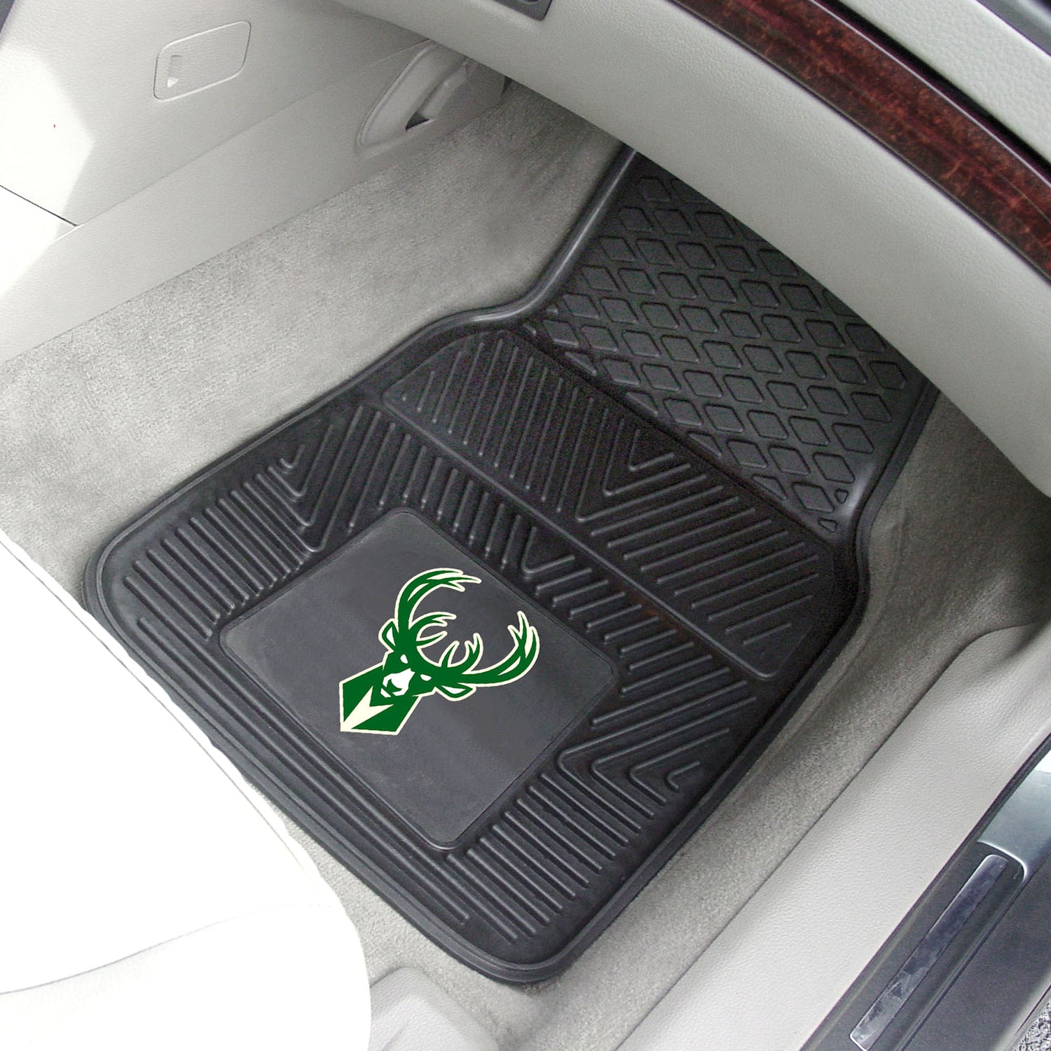 Fanmats Milwaukee Bucks 2pc Vinyl Car Mat Set