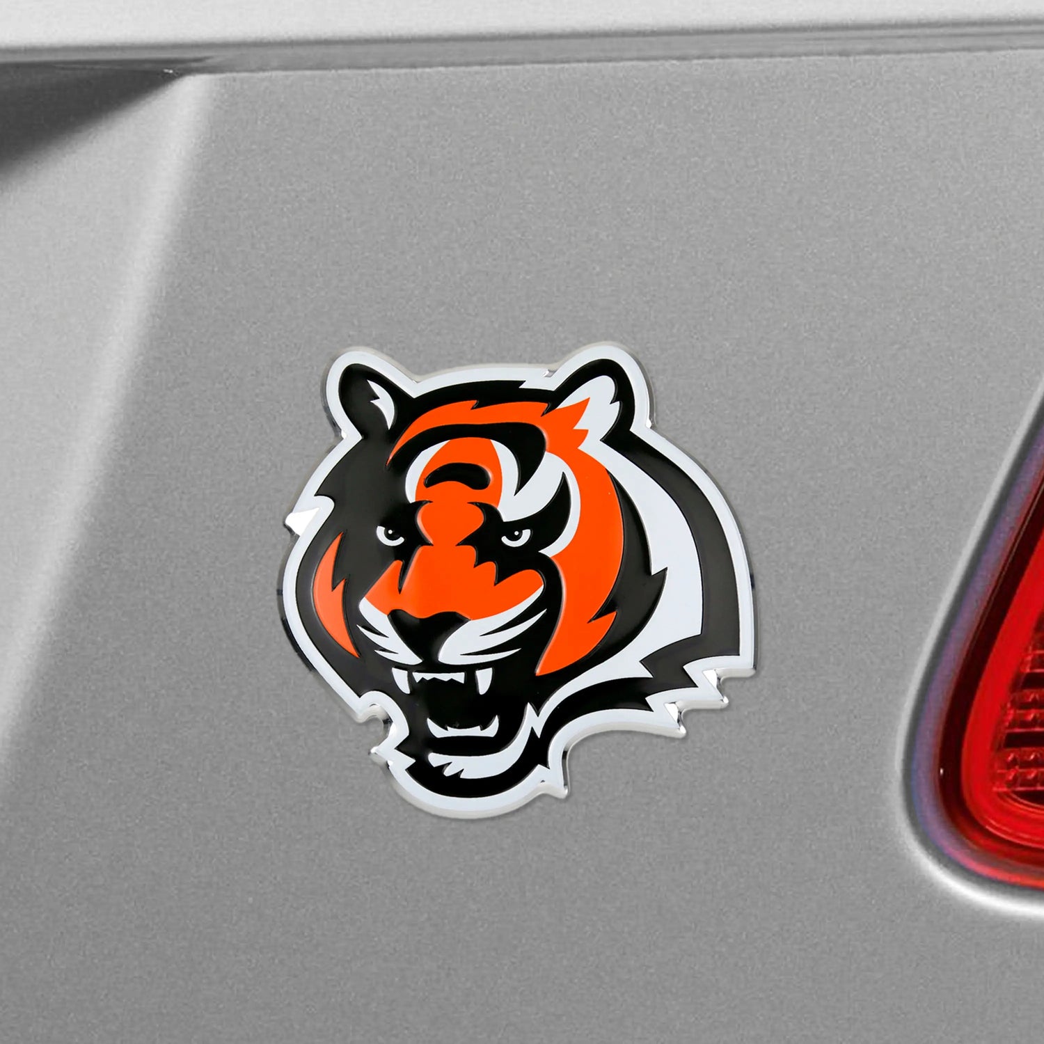 Fanmats Cincinnati Bengals Embossed Color Emblem Fanmats