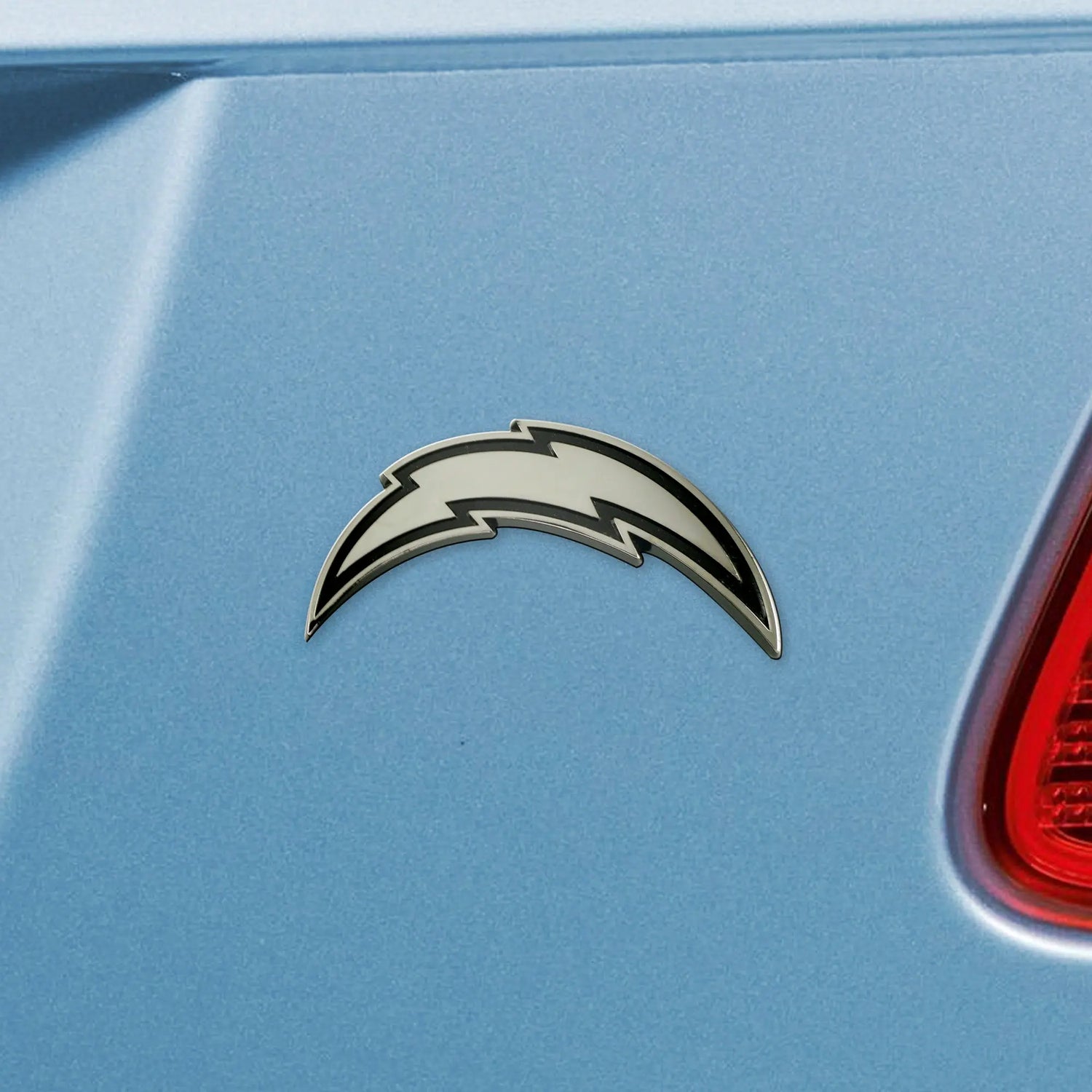 Fanmats Los Angeles Chargers Emblem - Chrome Fanmats