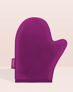MineTan Applicator Mitt: Achieve flawless, streak-free tans with our double-sided, washable mitt. Ideal for self-tan foams & lotions, protects hands.