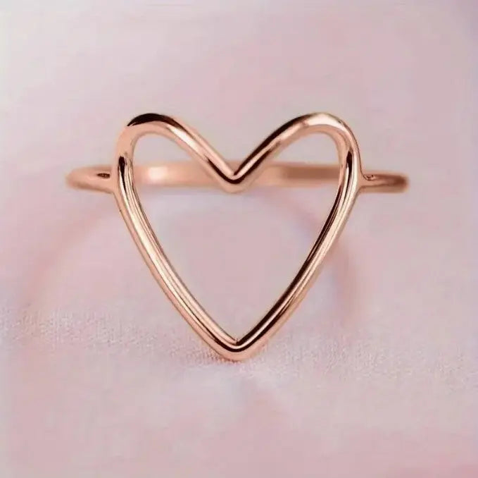 Rose Gold Heart Ring - PinkPro Beauty Supply