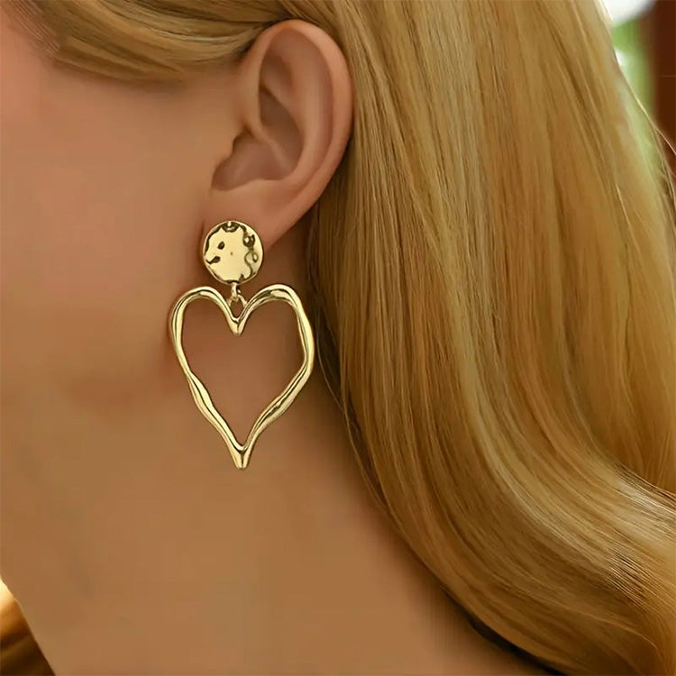 Vintage Bohemian Hollow Heart Dangle Earrings