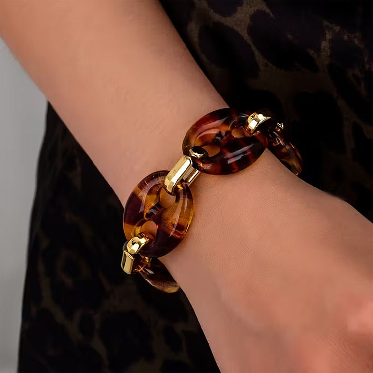 Elegant Leopard Print Acrylic Chain Bracelet with Gold Tone