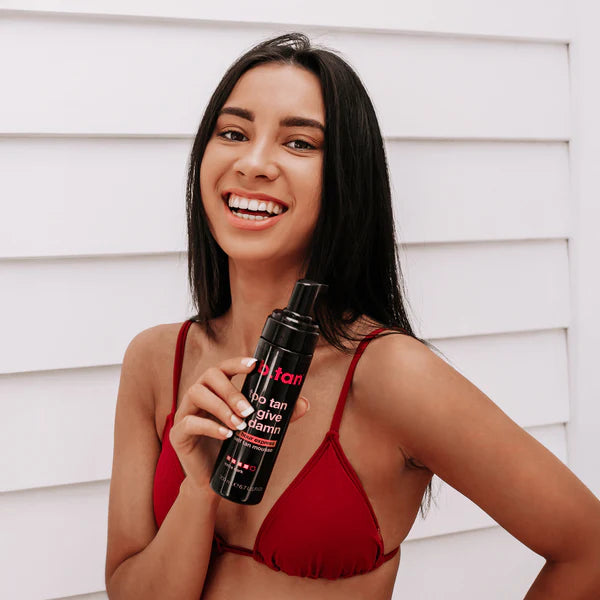 B.Tan Demasiado bronceado para importarle un comino Mousse*