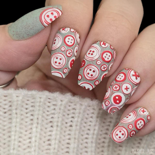 Maniology Button Collection - Nail Stamping Plate