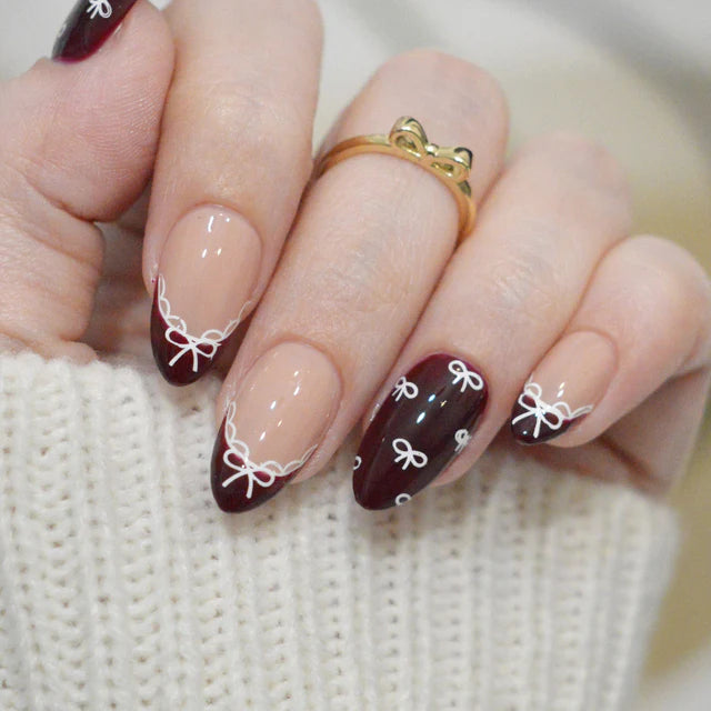 Maniology Dainty Details - Nail Stamping Plate